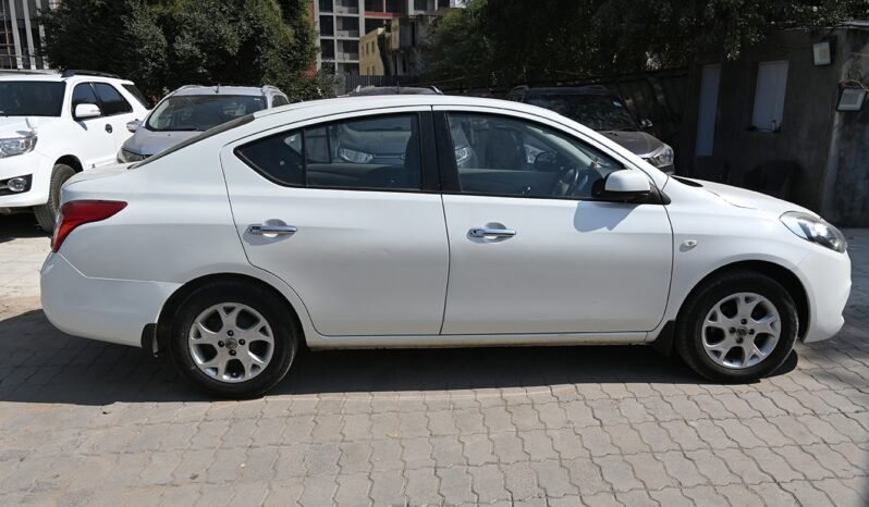 
								Renault Scala RLX Diesel full									