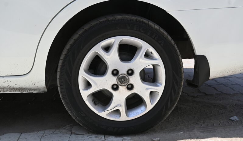 
								Renault Scala RLX Diesel full									