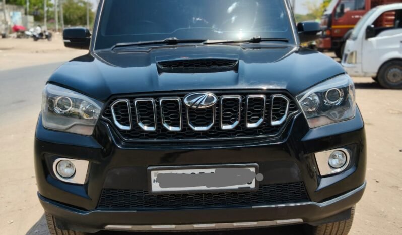 
								Mahindra Scorpio S11 full									