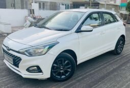 
										Hyundai i20 Sports full									