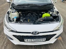 
										Hyundai i20 Sports full									
