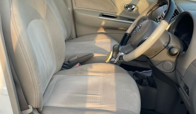 
								Nissan Micra-XL full									